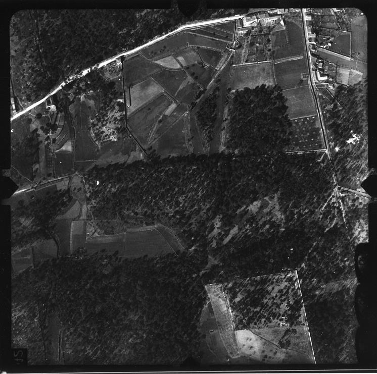 [Fotografia aérea da cidade do Porto : 1939-1940 : fiada 33, n.º 339]