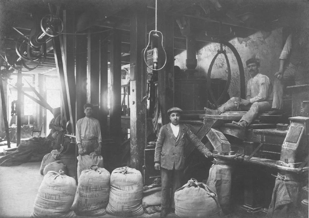 Crise alimentícia de 1916 - 1917 : Comissão de Subsistências : pequena moagem a vapor