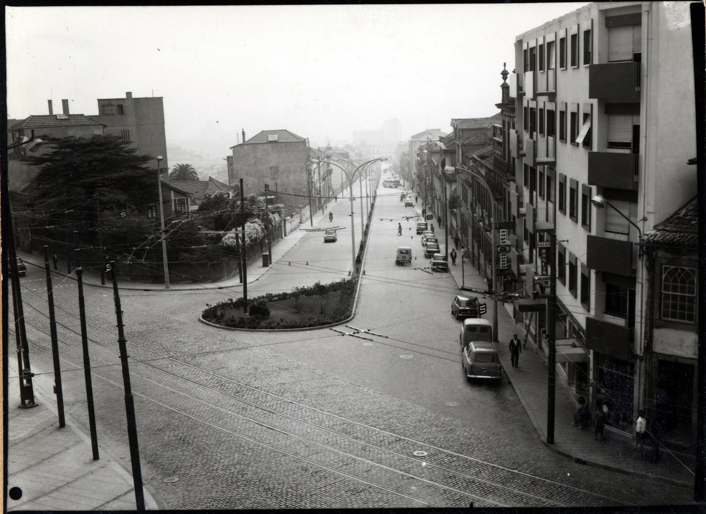 Obras na Rua Pinto Bessa : 1967