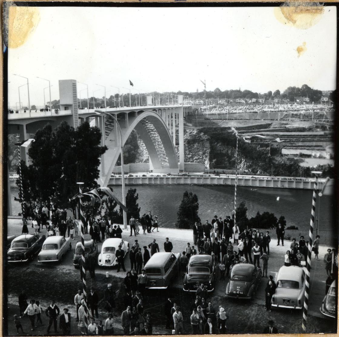 Inauguração da Ponte da Arrábida : cerimónia