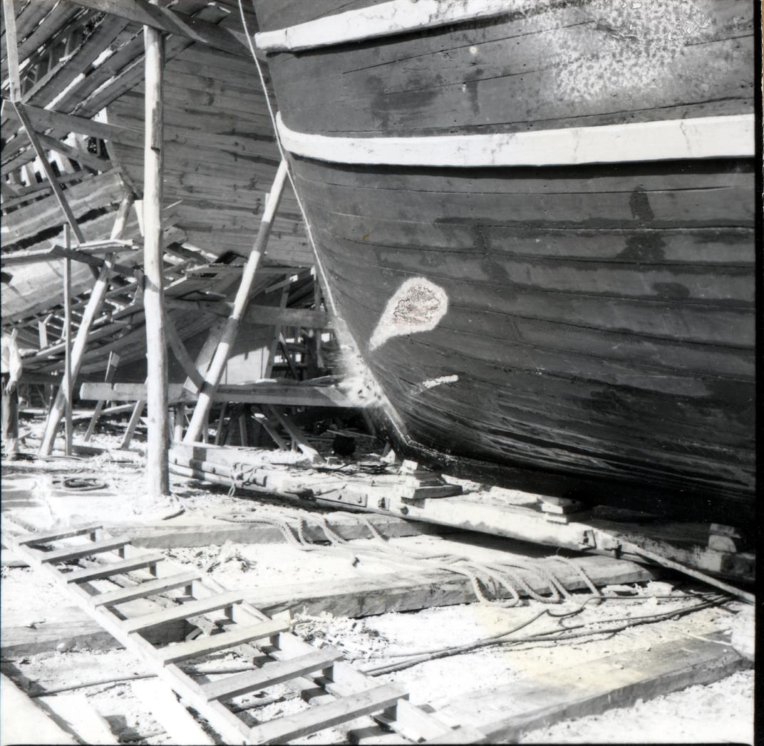 Reconstituição dos navios da expedição de Ceuta : construção de nau e caravela