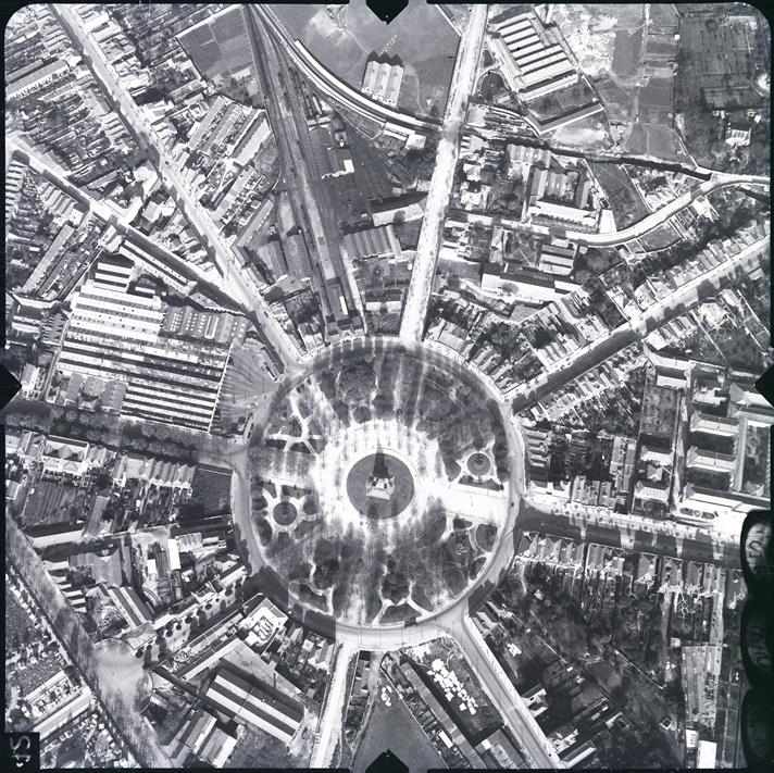 [Fotografia aérea da cidade do Porto : 1939-1940 : fiada 15, n.º 265]