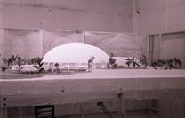 Demolição do palácio de cristal e construção do pavilhão dos desportos : maqueta do pavilhão Rosa Mota