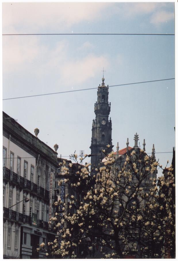 Porto : a Torre da Cidade : nos 250 anos da Torre dos Clérigos : a torre e a igreja
