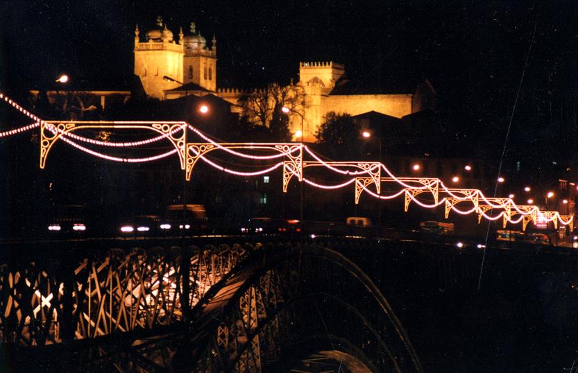 Iluminações de Natal na ponte Luís I