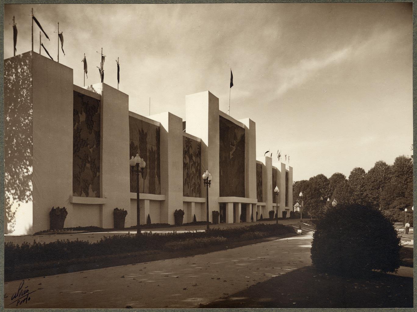 1ª. Feira das Colheitas no Palácio de Cristal : exterior