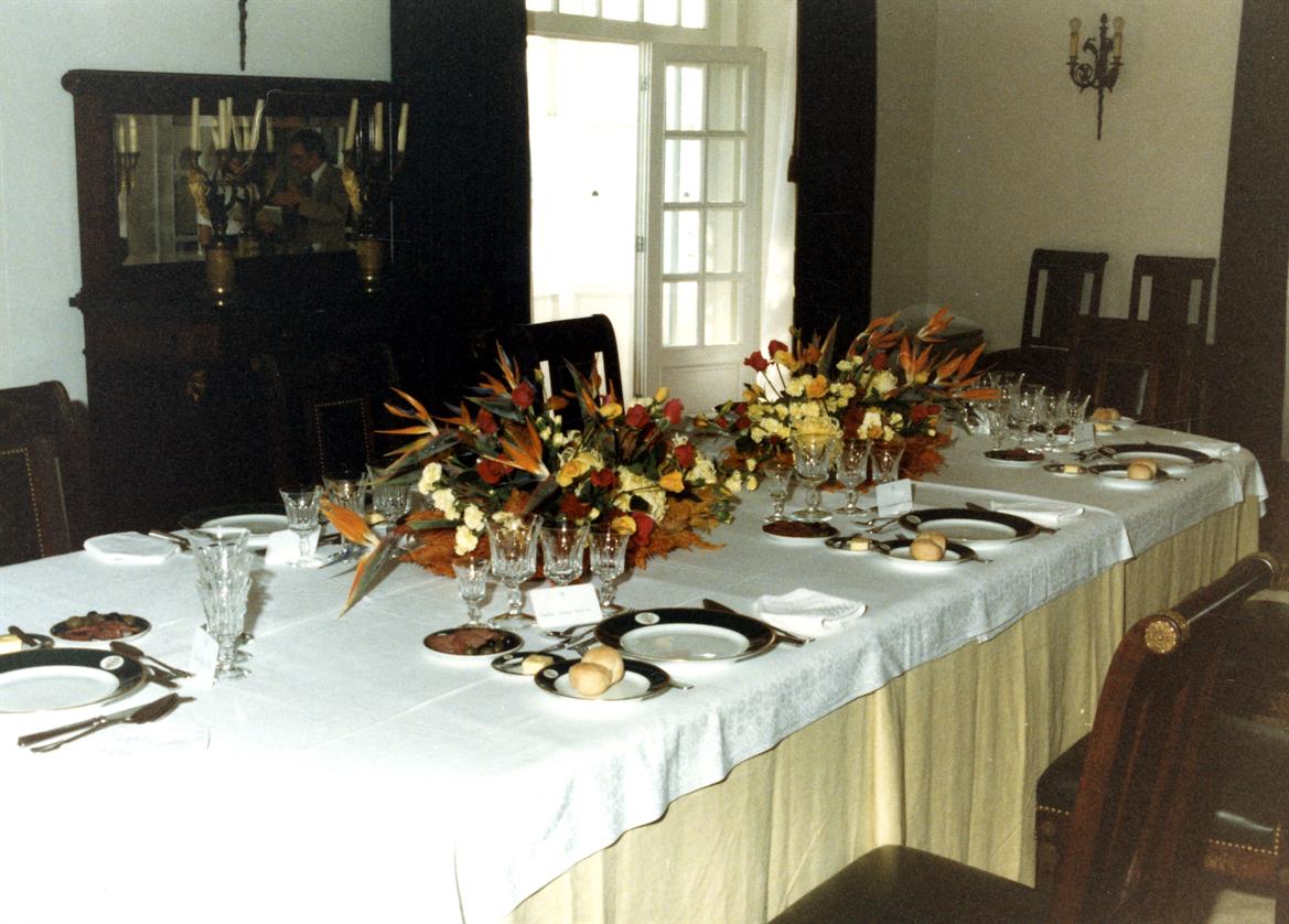 Almoço de Paulo Valada na casa do roseiral com delegação africana