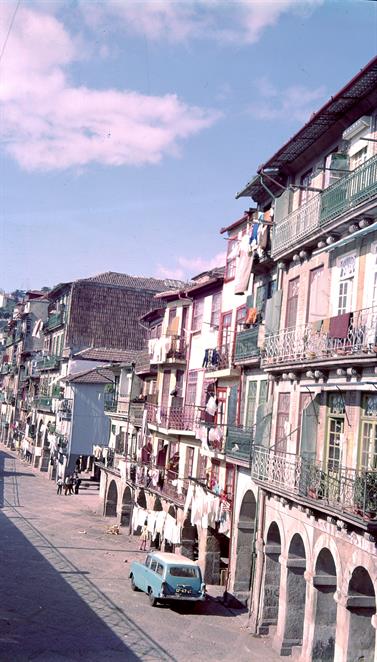 Boletim Informativo da Câmara Municipal do Porto : casas do Porto : Miragaia