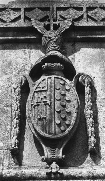 Cemitério da Lapa : brasão dos Viscondes de Francos