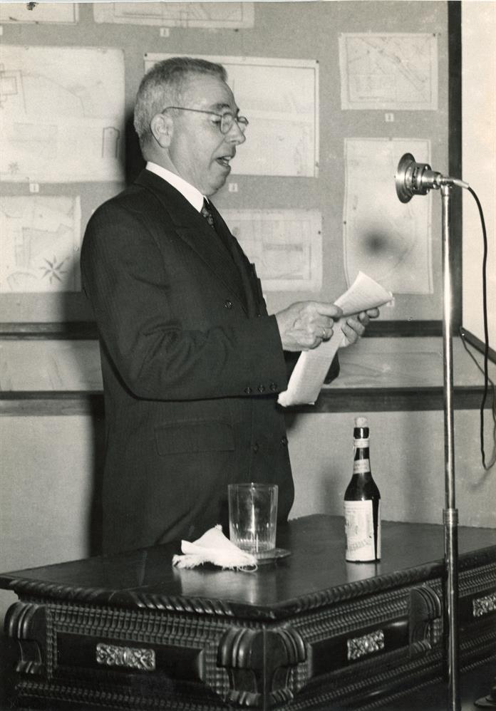 Conferência do Senhor Professor Antão de Almeida Garrett no Gabinete de História da Cidade