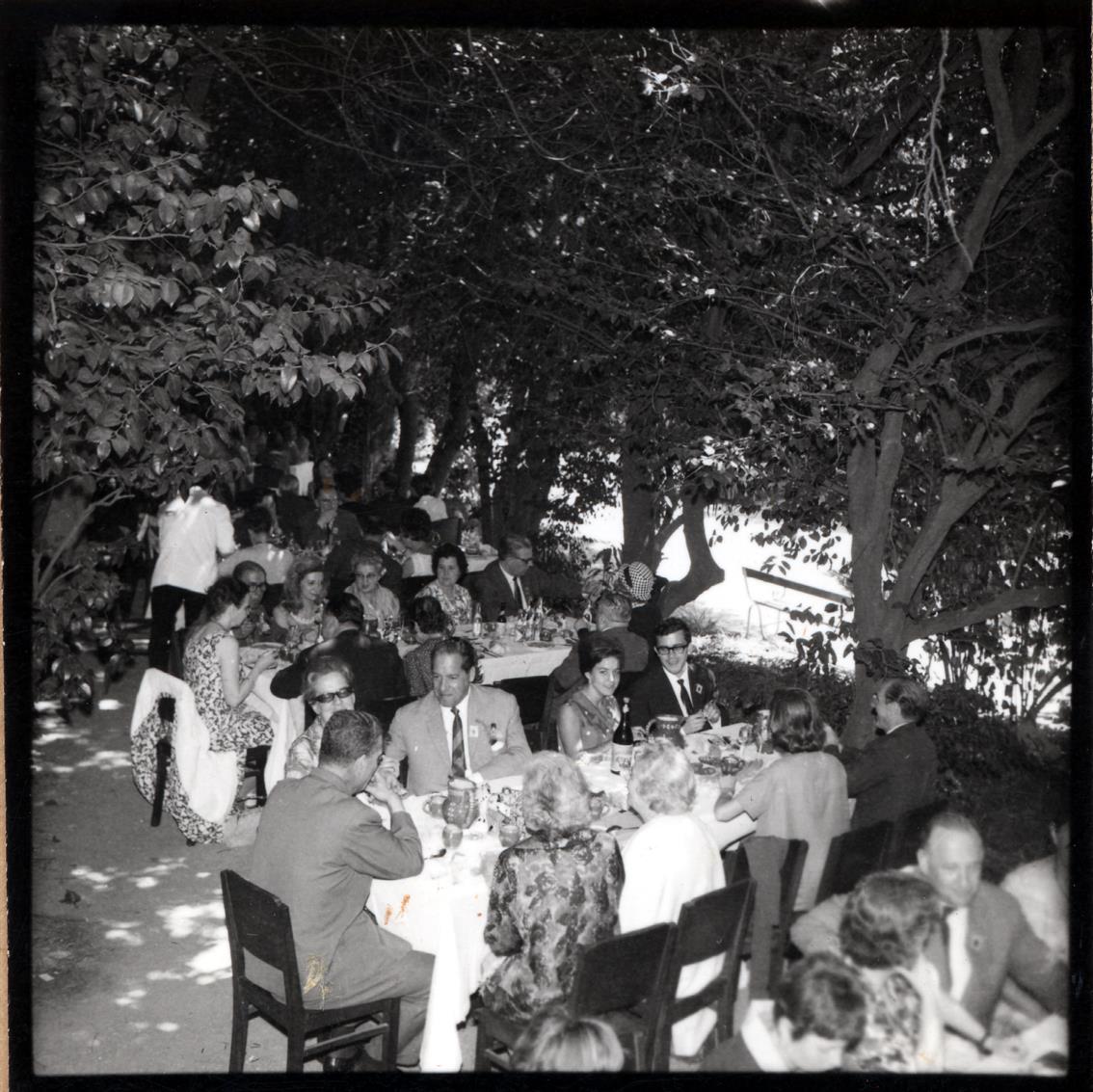 Almoço na Quinta da Macieirinha, dos congressistas do Colóquio de Etnografia Marítima