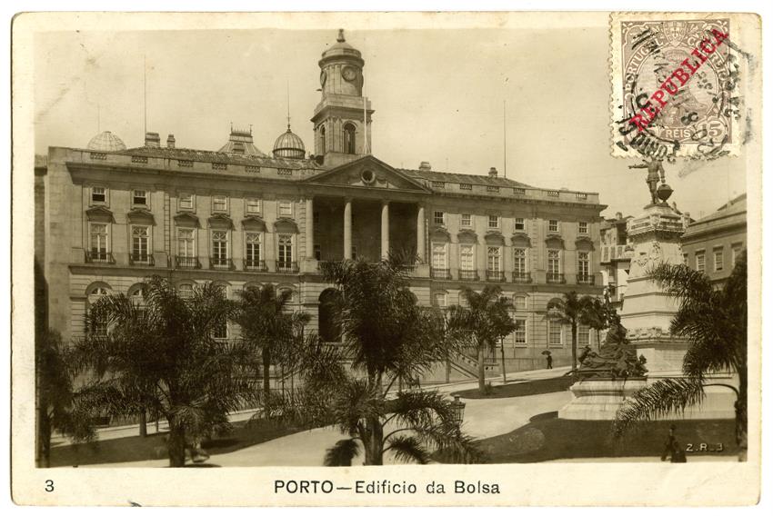 Porto: edifício da Bolsa