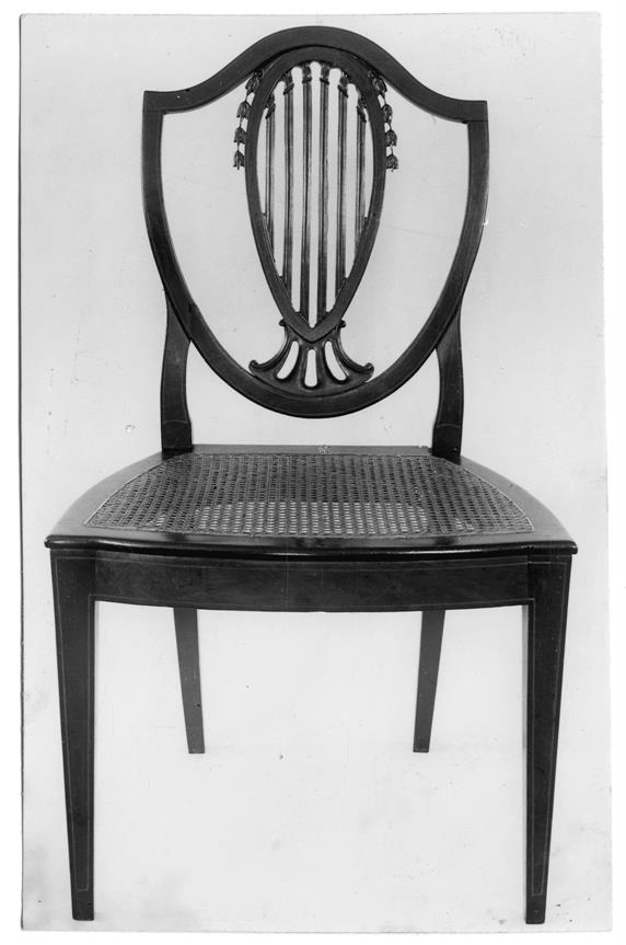 Casa-Museu de Guerra Junqueiro : inventário das colecções : cadeira D. José