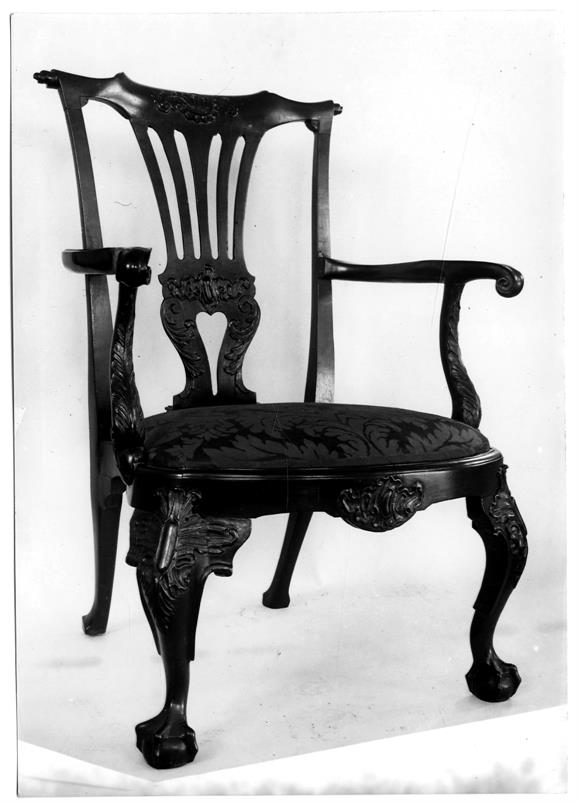 Casa-Museu de Guerra Junqueiro : inventário das colecções : cadeira D. João V