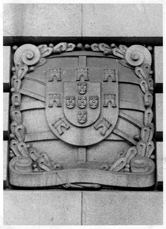 As pedras de armas do Porto : Caixa Geral de Depósitos, Crédito e Previdência, século XX
