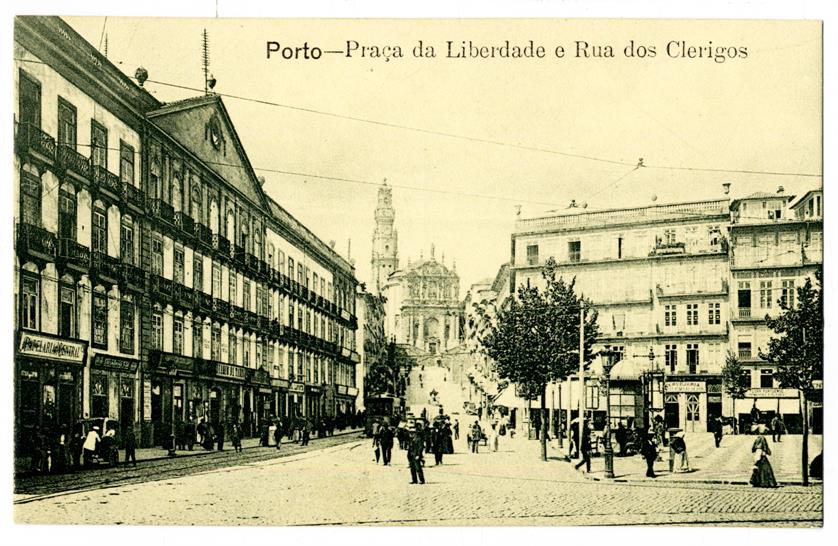 Porto : Praça da Liberdade e Rua dos Clérigos