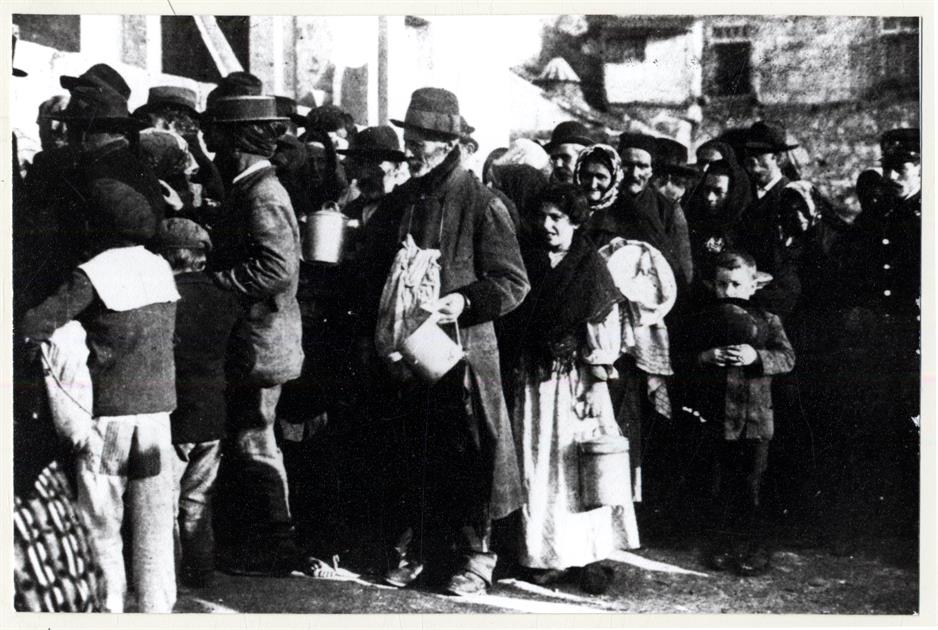 A sopa dos pobres : 1913