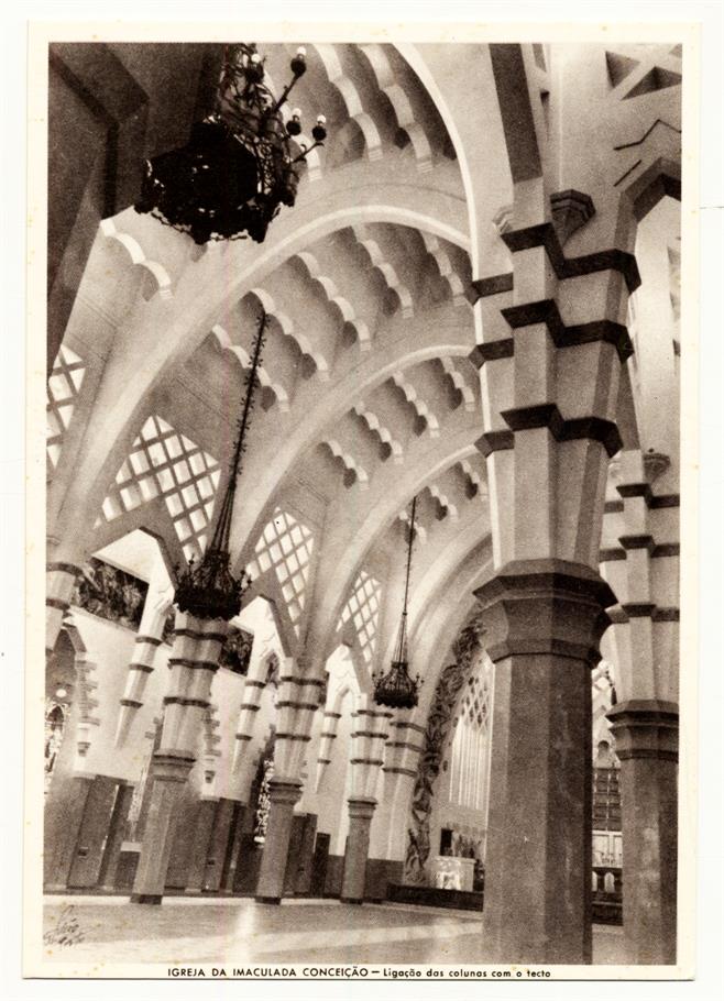POSTAIS DA IGREJA DA IMACULADA CONCEIÇÃO : Porto : Igreja da Imaculada Conceição :Ligação da colunas com o tecto