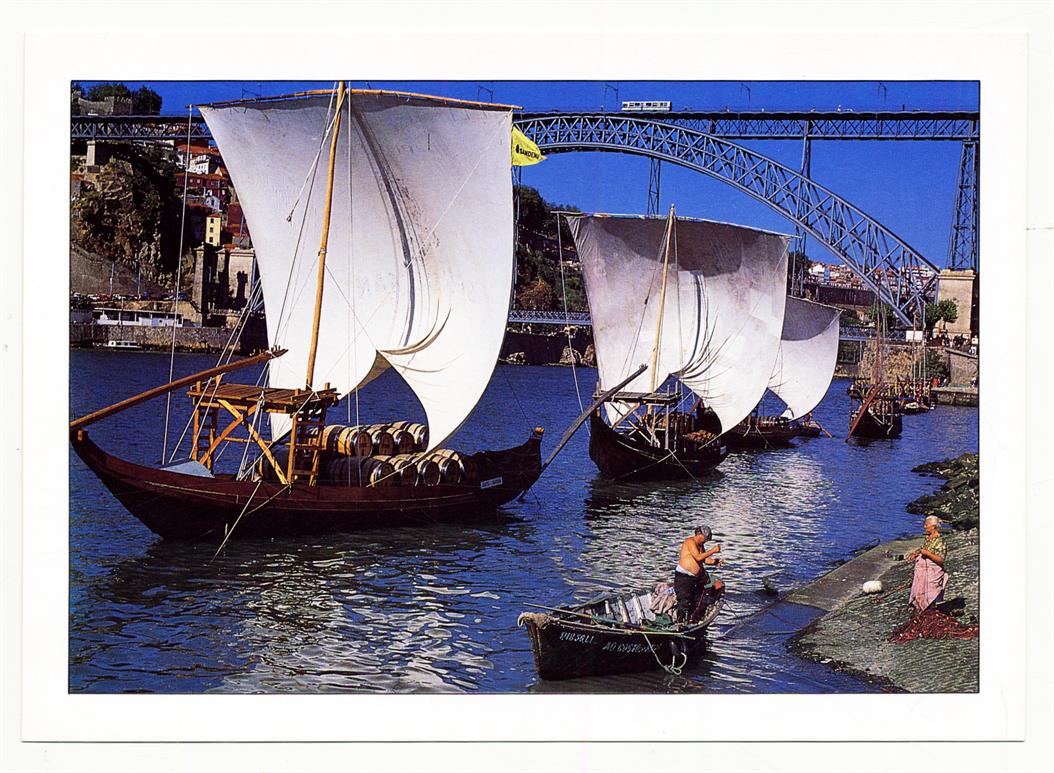 Porto : barcos rabelo e ponte (1886) Dom Luiz I