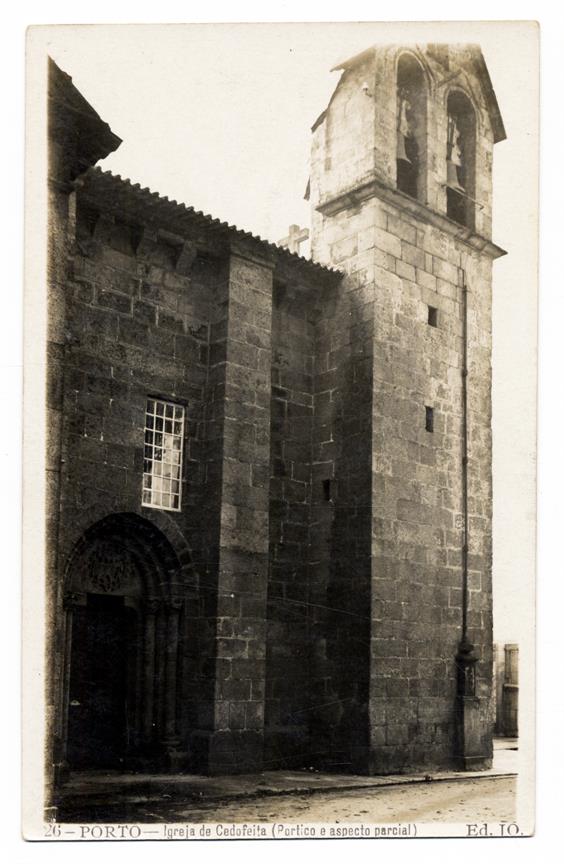 Porto : Igreja de Cedofeita pórtico e aspecto parcial