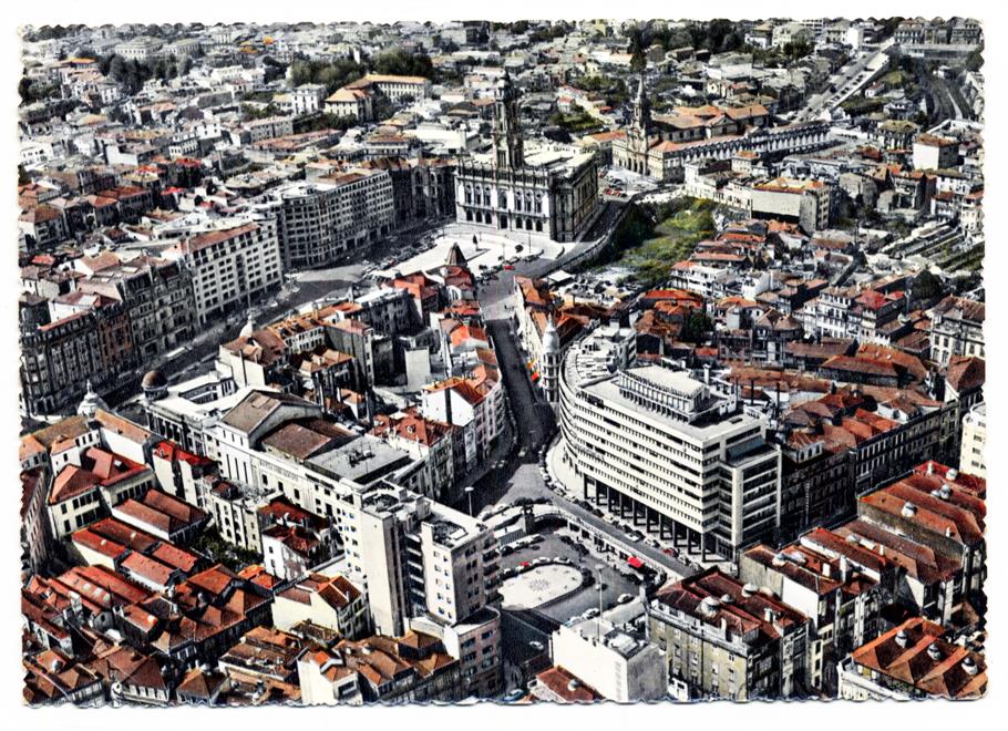 Porto : Praças de Dom João I e do Município, vistas do ar