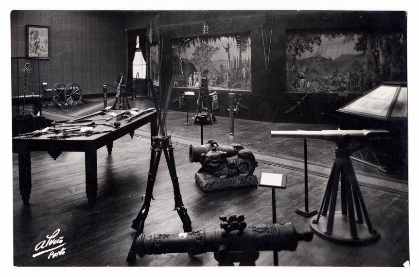 1 a Exposição Colonial Portuguesa, 165 : salão militar : Secção de Ocupação e Campanhas Coloniais
