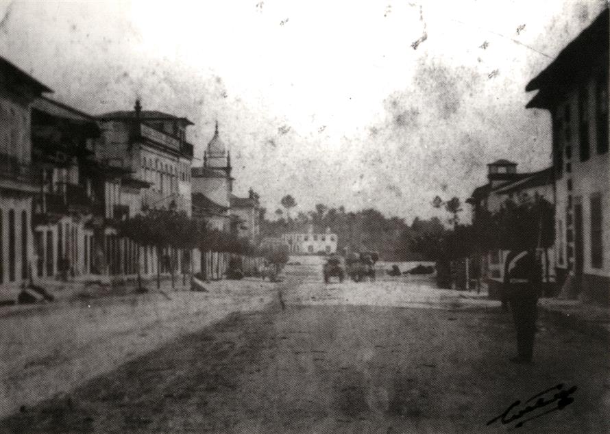 Antiga Rua Formosa, hoje Av. Sacadura Cabral e Egas Moniz ( finais do séc. XIX)