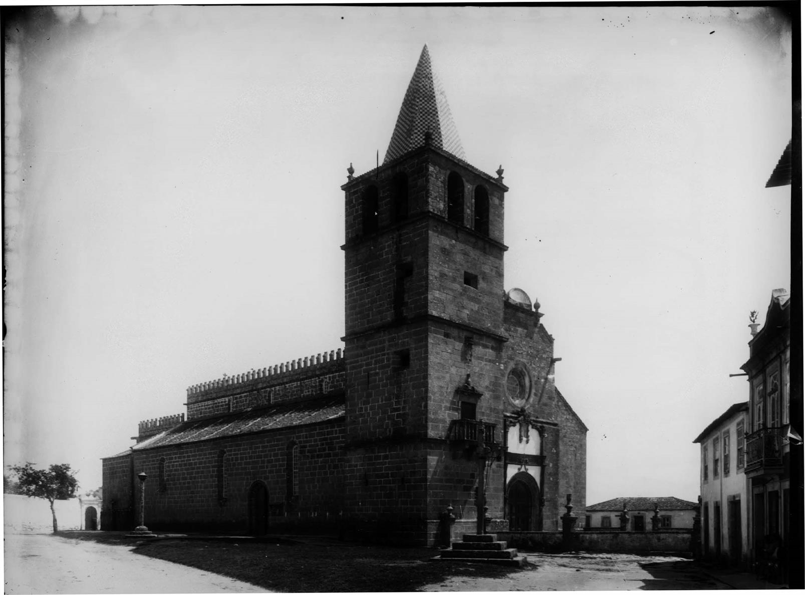 Igreja de Santa Maria de Azurara : Vila do Conde