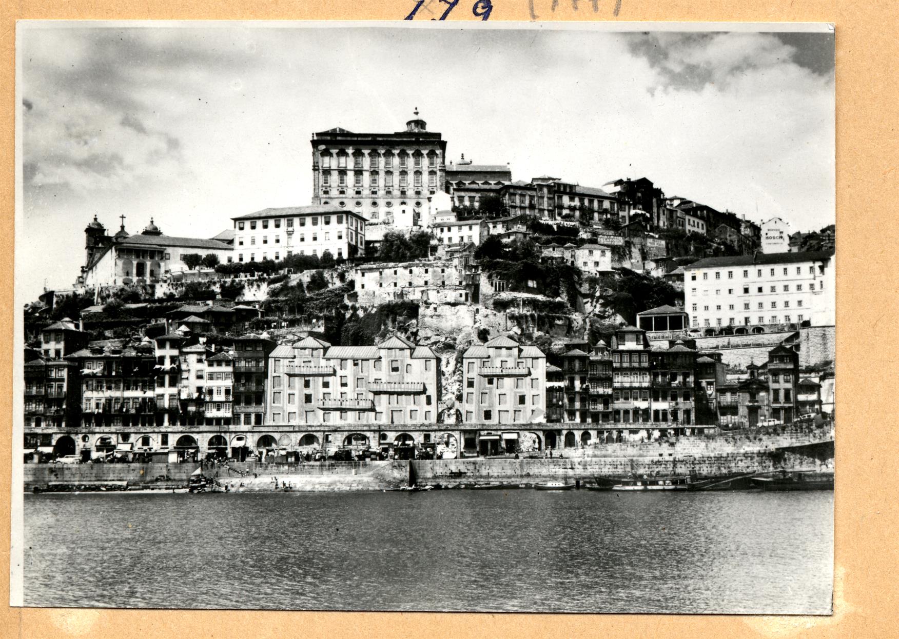 Composição de um projecto da Ribeira