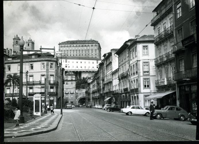 Rua do Infante Dom Henrique