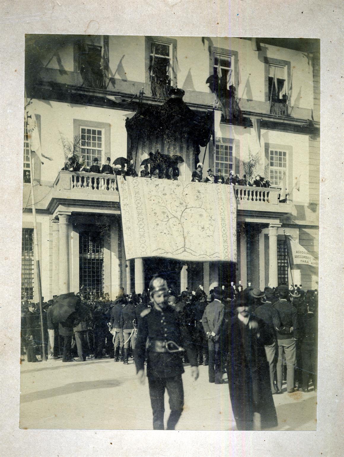 Comemorações Henriquinas no Porto em 1894 : Cortejo Cívico : Quartel de Infantaria 18