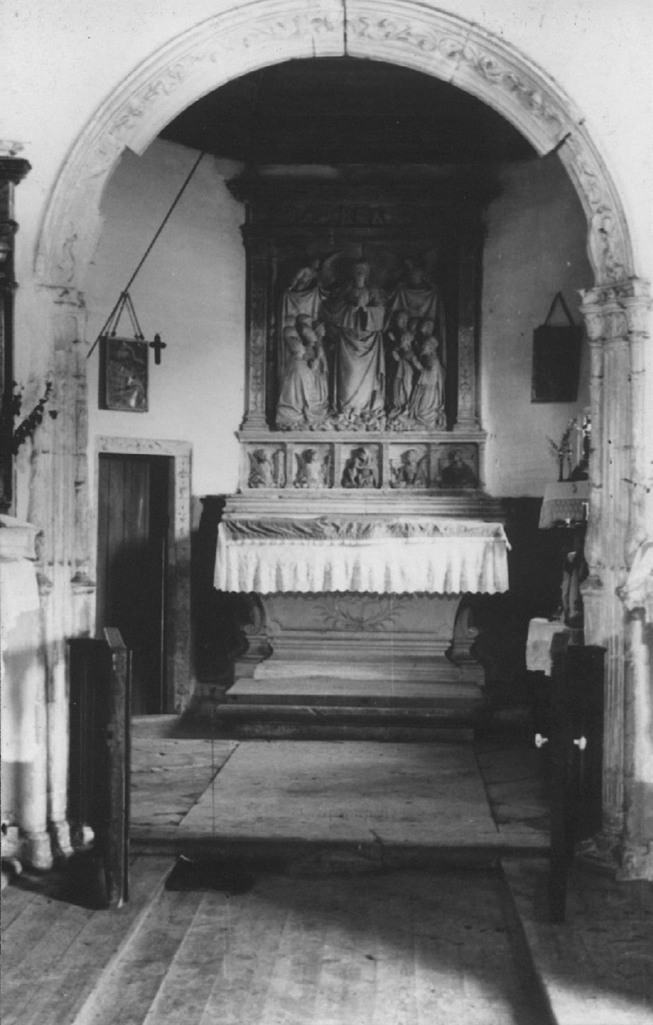 Cantanhede : interior da Capela de Varziela