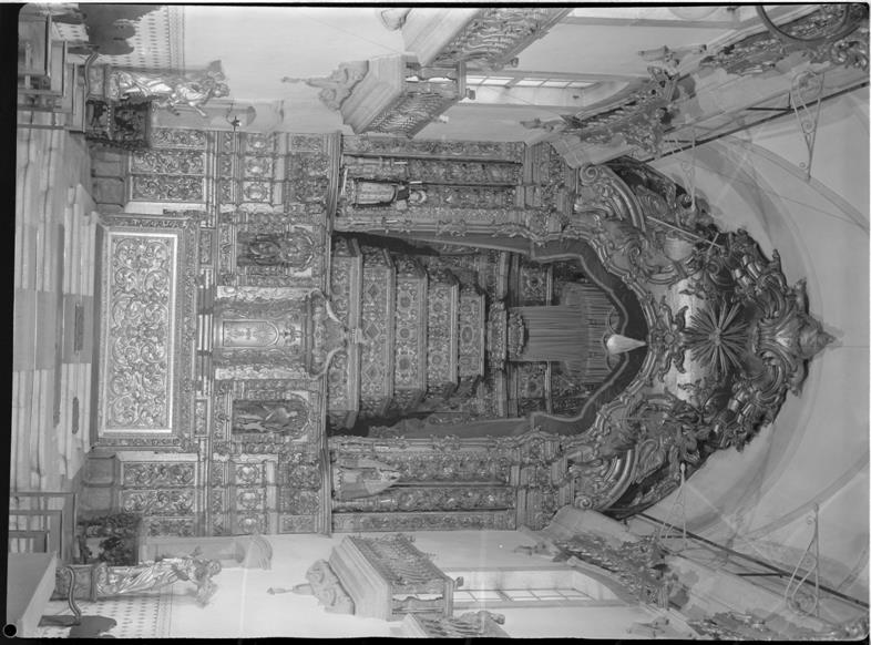 Alguns retábulos e painéis de igrejas e capelas do Porto : Igreja do Corpo Santo de Massarelos : retábulo da capela-mor